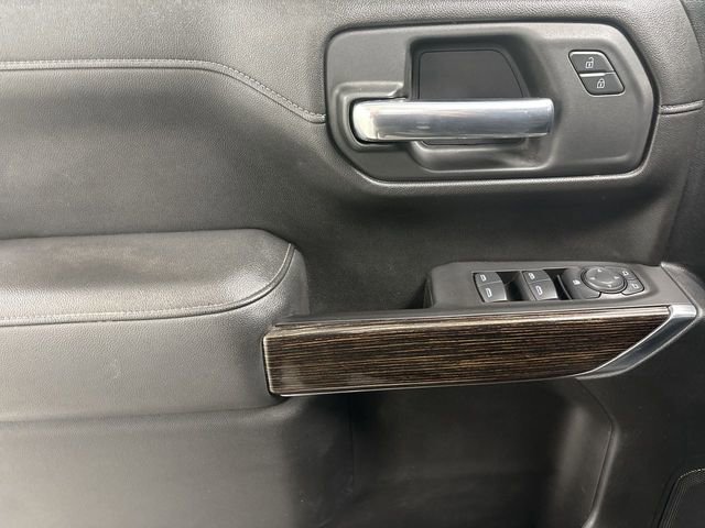 Used 2021 GMC Sierra 1500 Elevation video 3