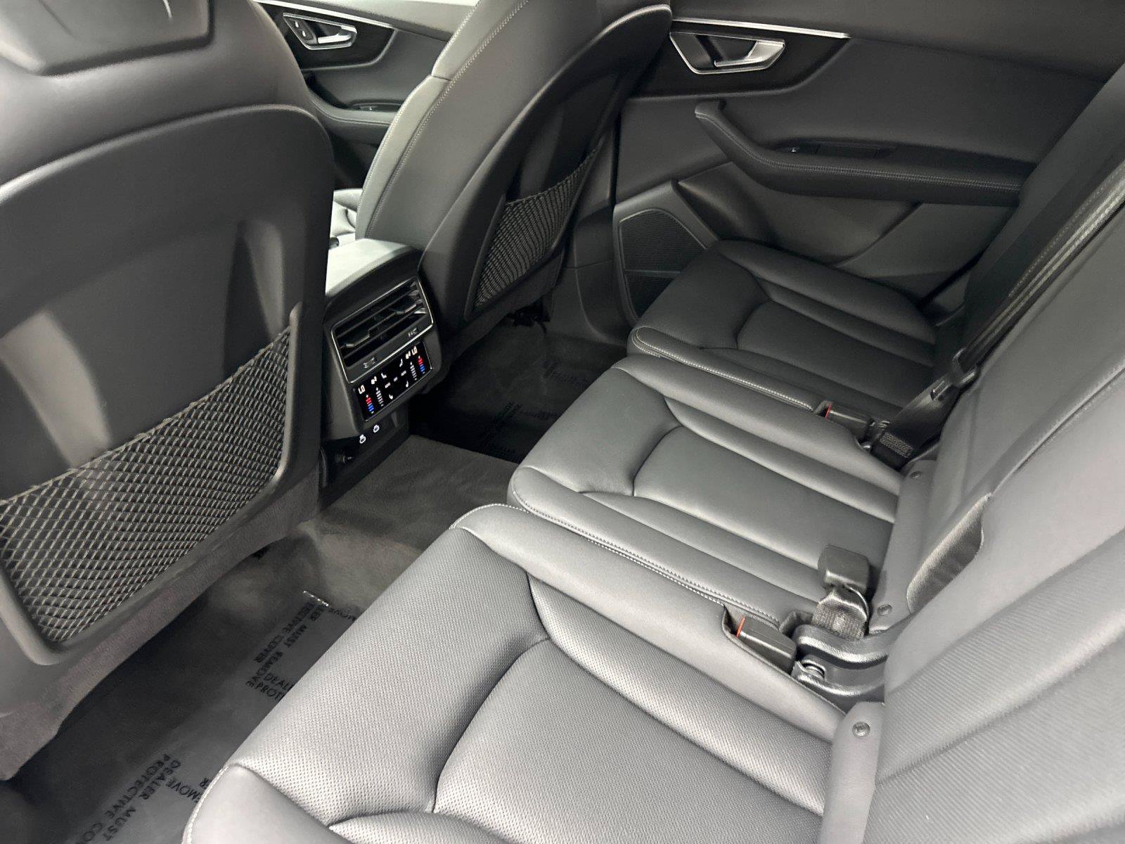 Certified 2026 Audi Q7 2.0T Premium Plus AWD/4WD image 12