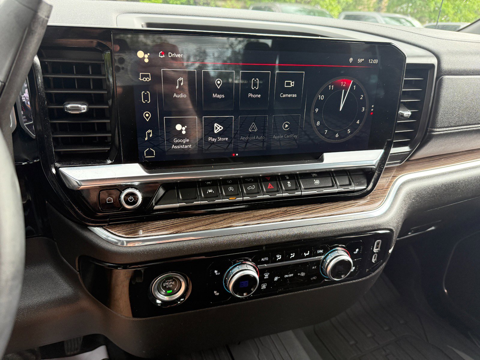 Used 2024 GMC Sierra 1500 Elevation image 29