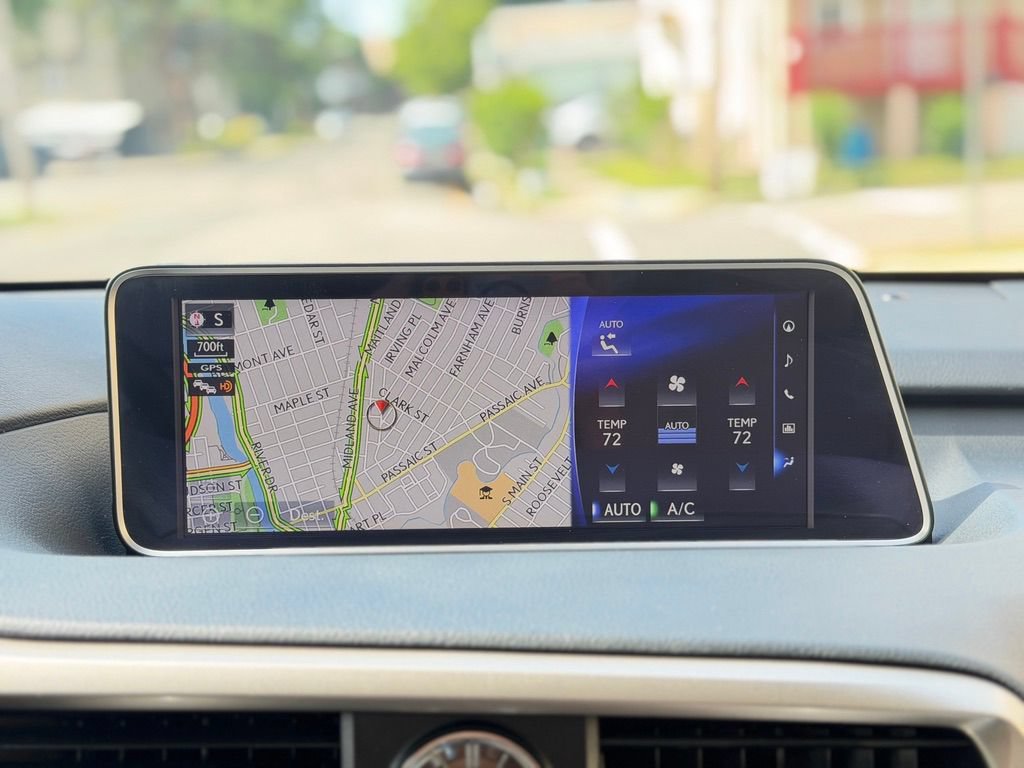 Used 2019 Lexus RX 450h AWD w/ Navigation Package image 35