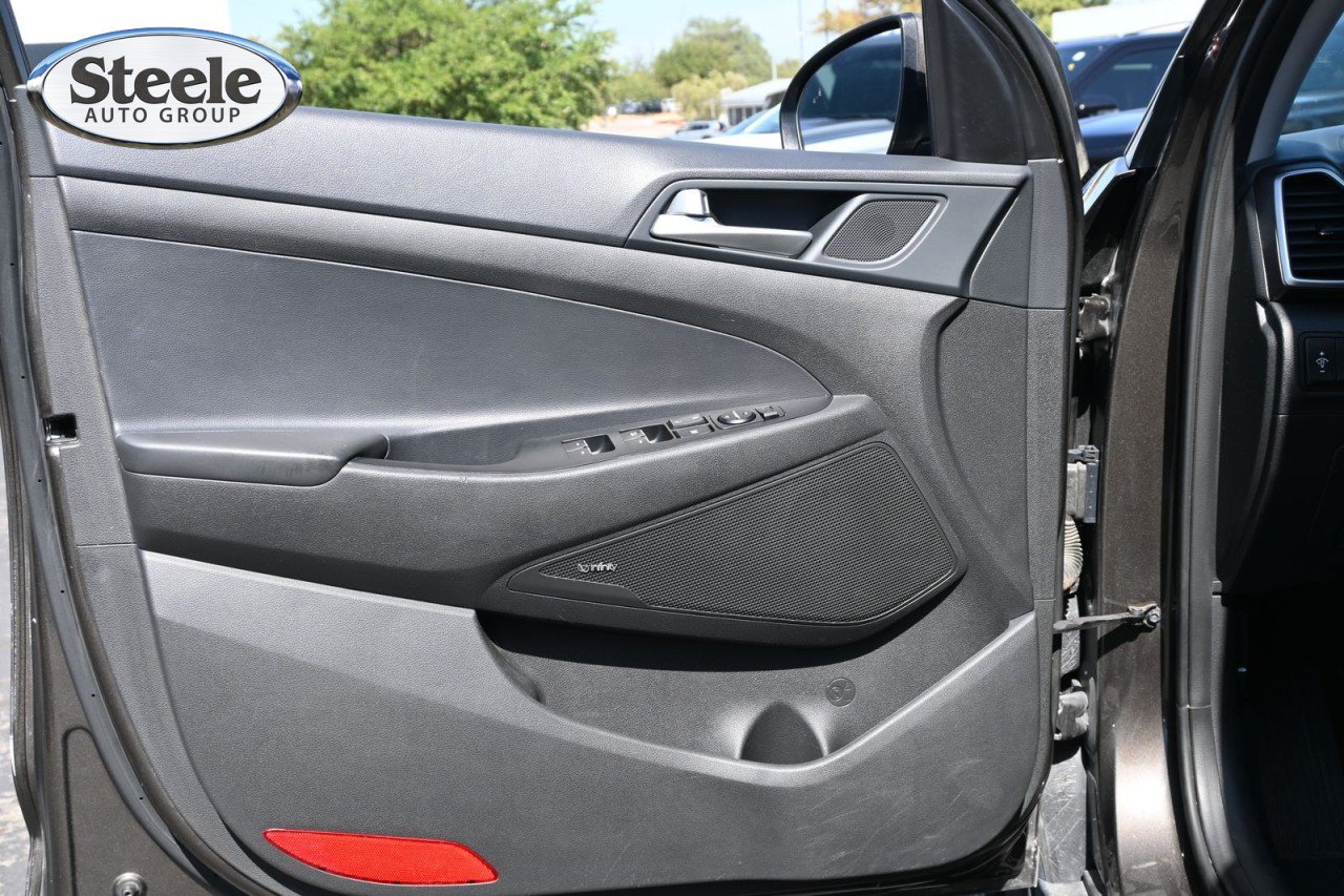 Used 2020 Hyundai Tucson Limited FWD image 19
