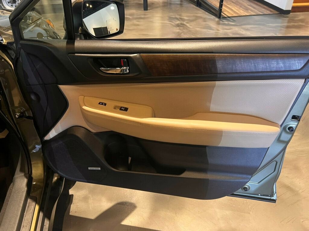 Used 2017 Subaru Outback 2.5i Limited AWD/4WD image 29