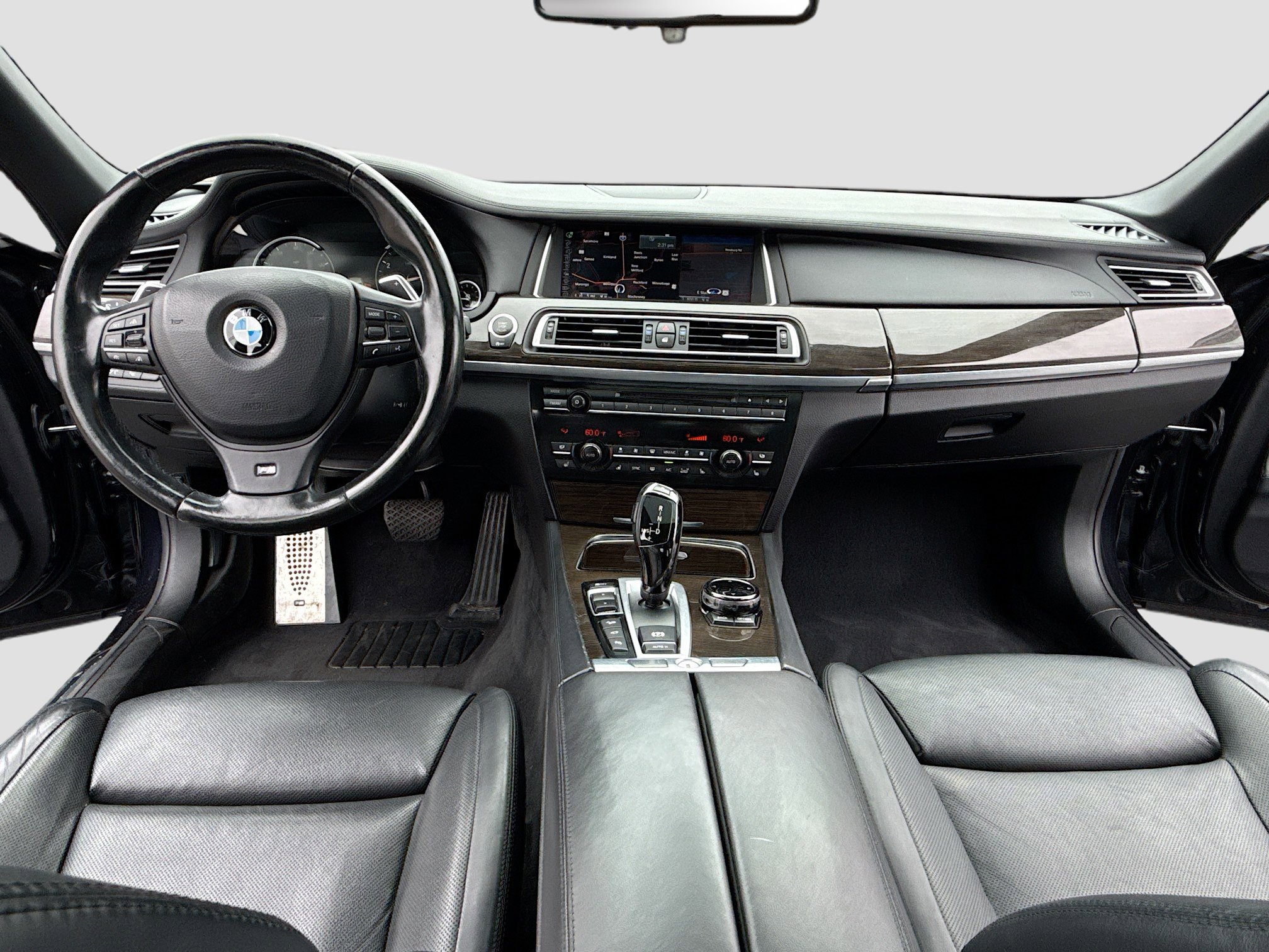 Used 2015 BMW 750i xDrive AWD/4WD image 3