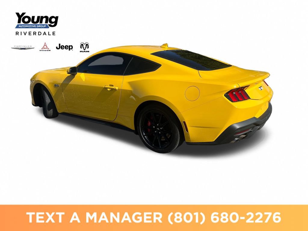 Used 2024 Ford Mustang GT Premium RWD image 3