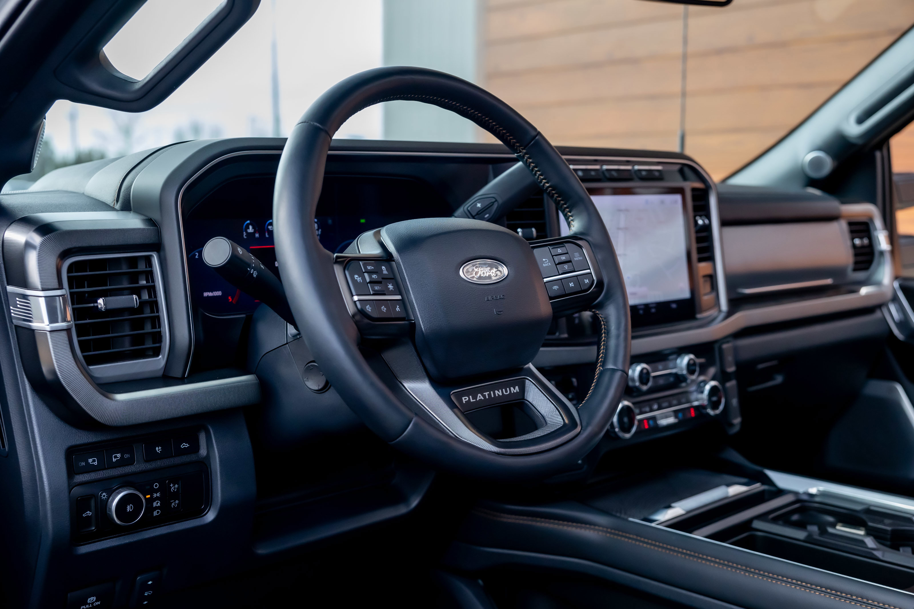 Used 2024 Ford F450 Platinum w/ FX4 Off-Road Package image 35