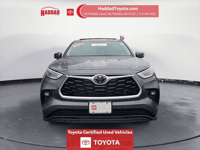 Certified 2024 Toyota Highlander LE AWD/4WD image 9