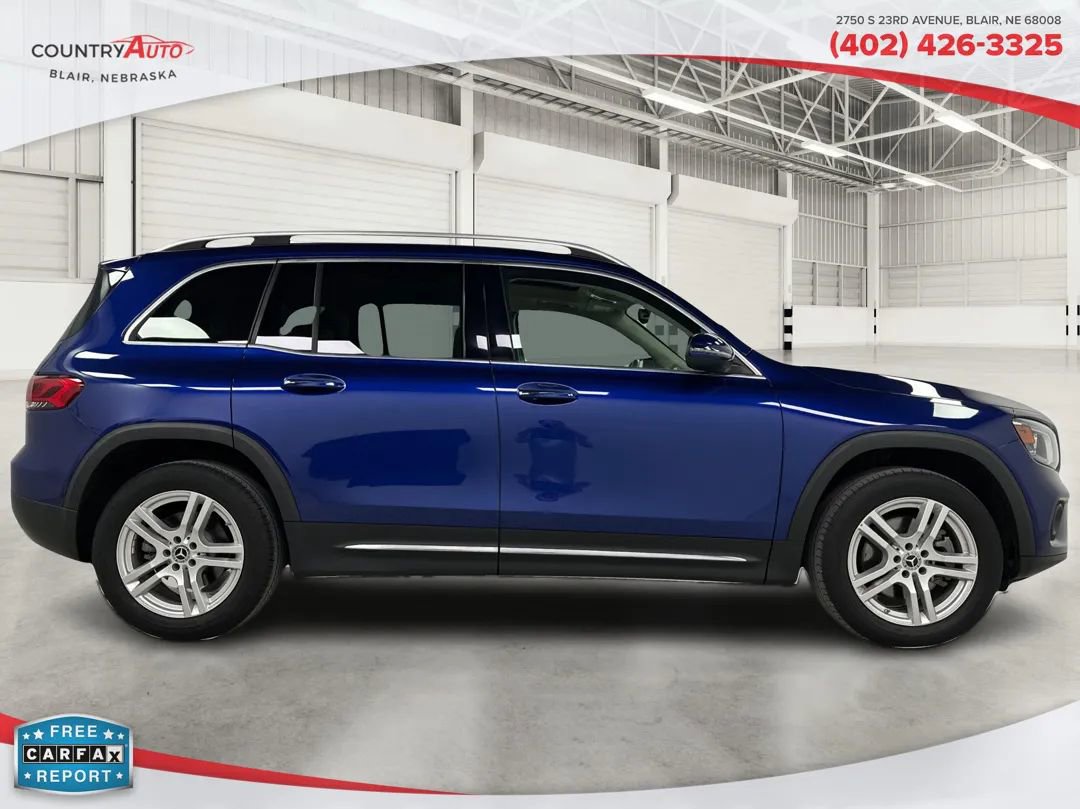 Used 2022 Mercedes-Benz GLB 250 4MATIC w/ Premium Package Lite image 6