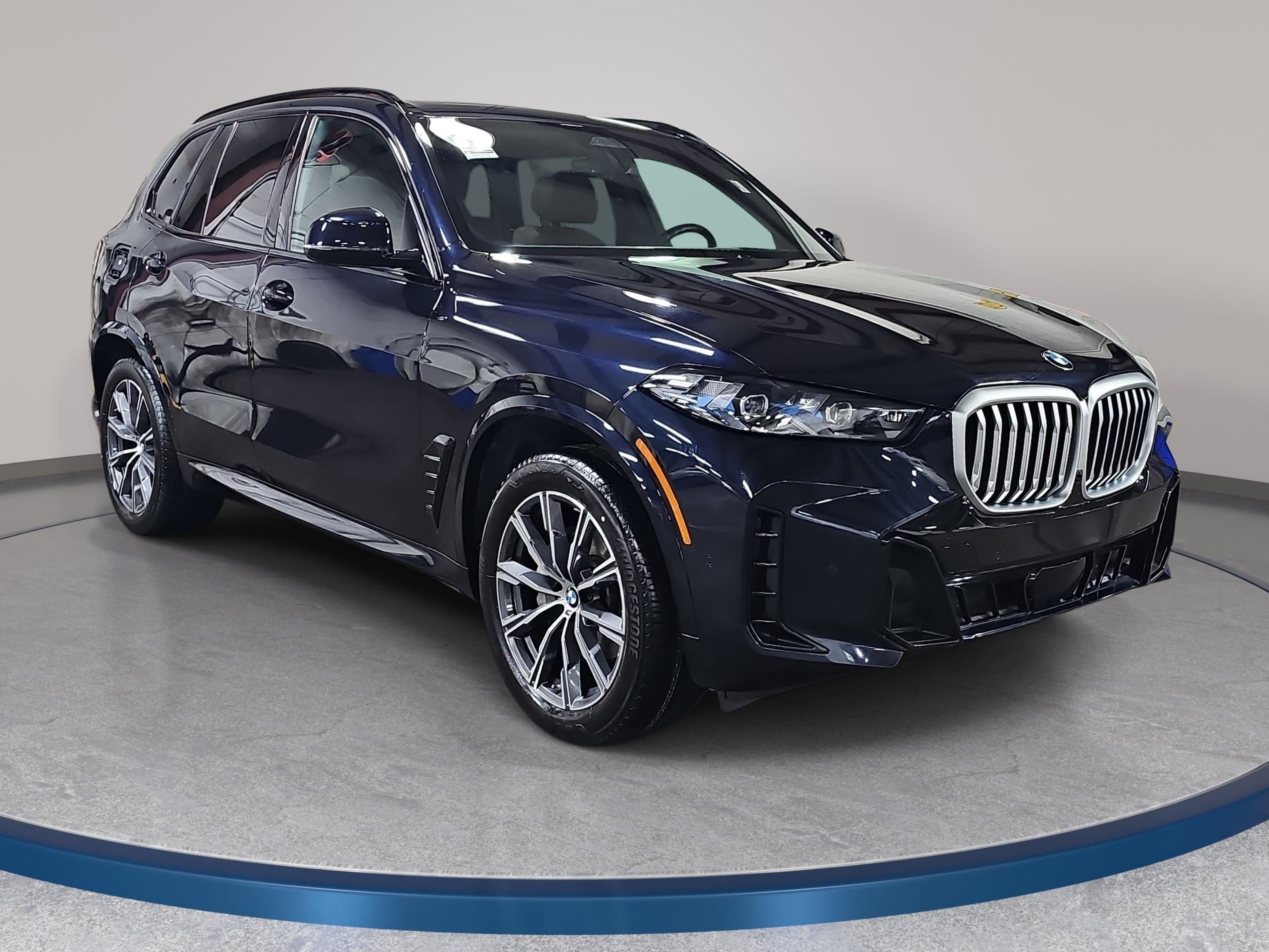 Used 2026 BMW X5 sDrive40i RWD image 2