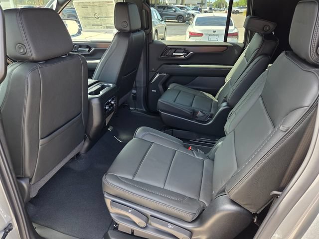 New 2026 GMC Yukon XL Denali w/ Sun & Power Step Package AWD/4WD image 7