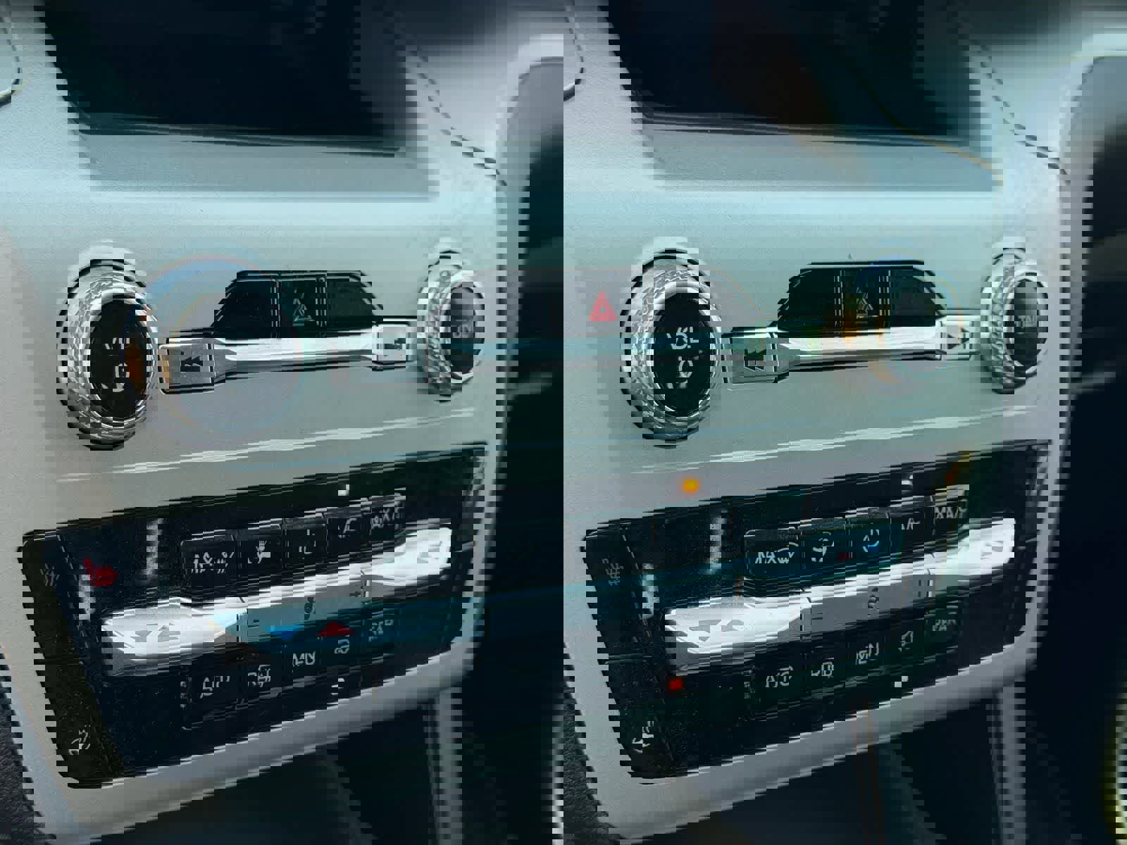 Used 2023 Ford Explorer XLT w/ Equipment Group 202A image 26