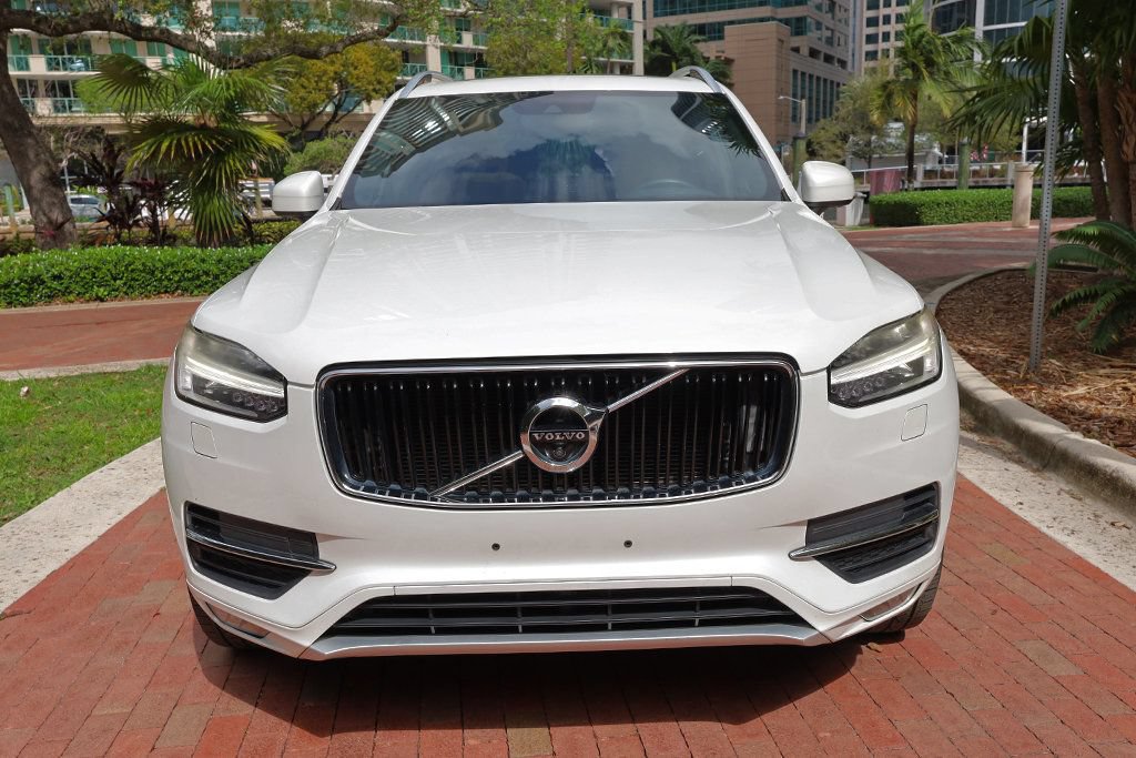 Used 2017 Volvo XC90 T6 Momentum w/ Vision Package AWD/4WD image 20