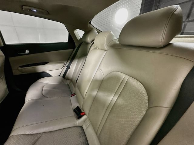 Used 2018 Kia Optima EX w/ Premium Package FWD image 29