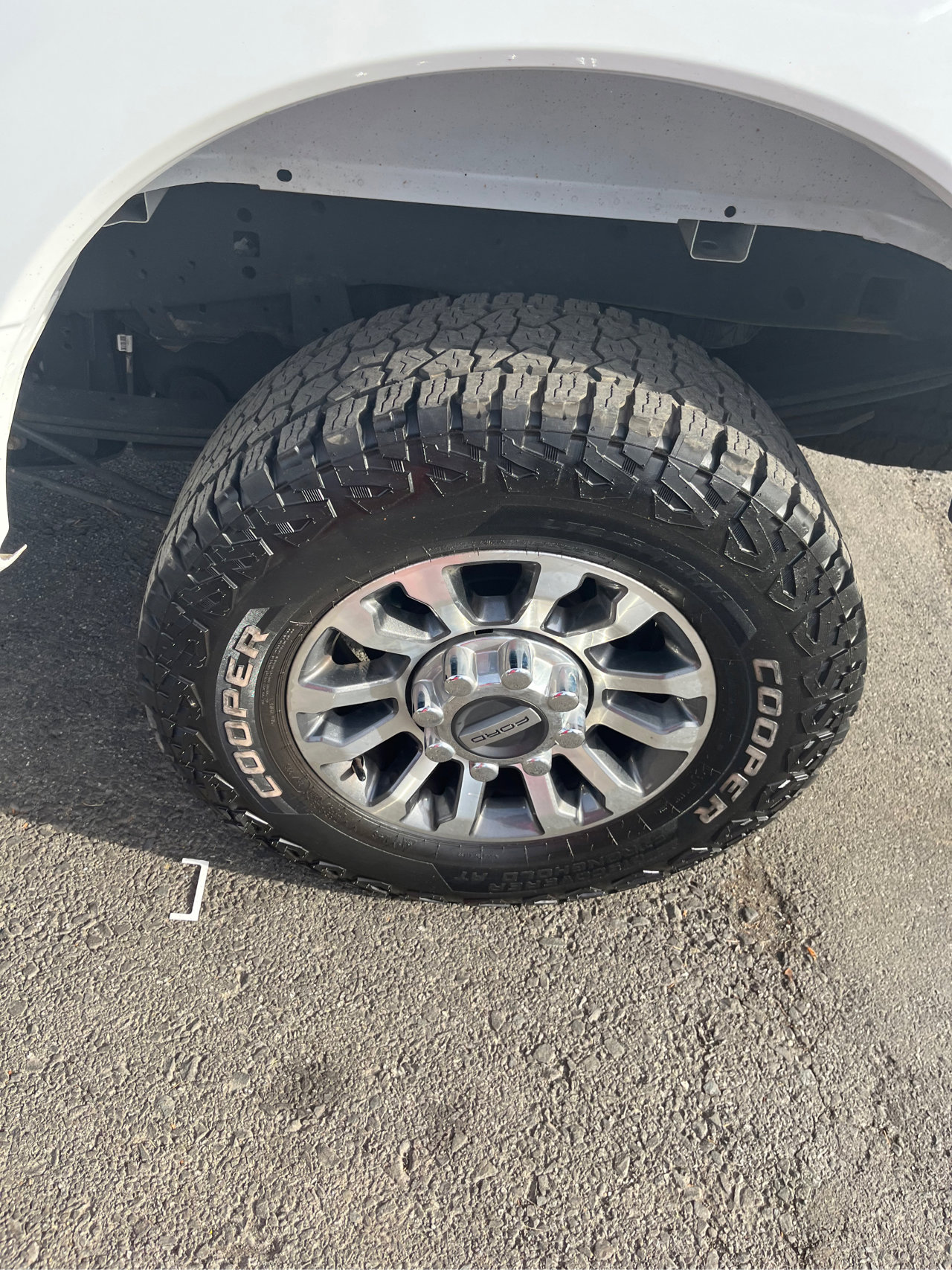 Used 2022 Ford F250 XL w/ STX Appearance Package image 24