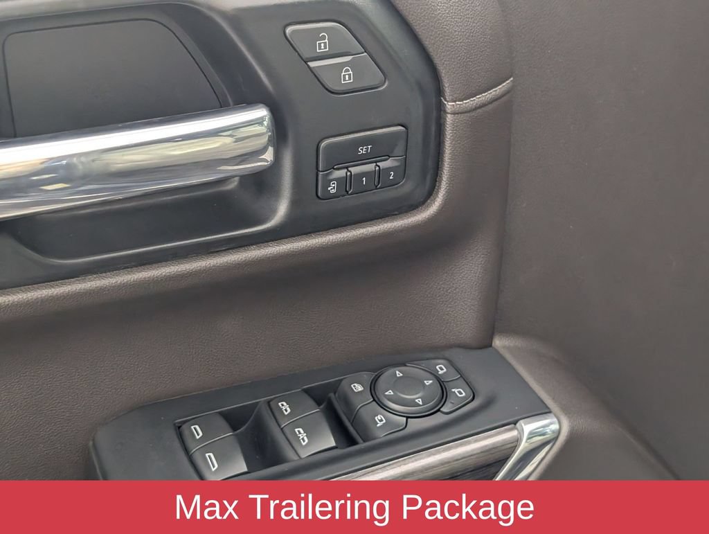 Used 2022 Chevrolet Silverado 1500 LTZ w/ LTZ Premium Package AWD/4WD image 12