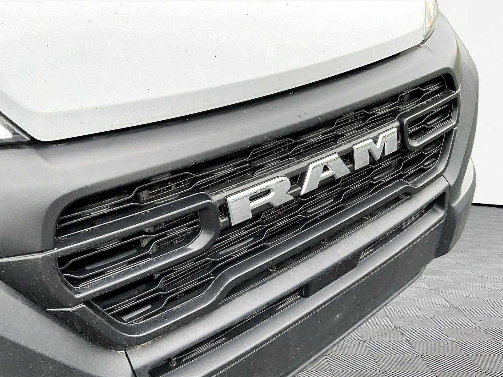 Used 2024 RAM ProMaster 2500 FWD image 25