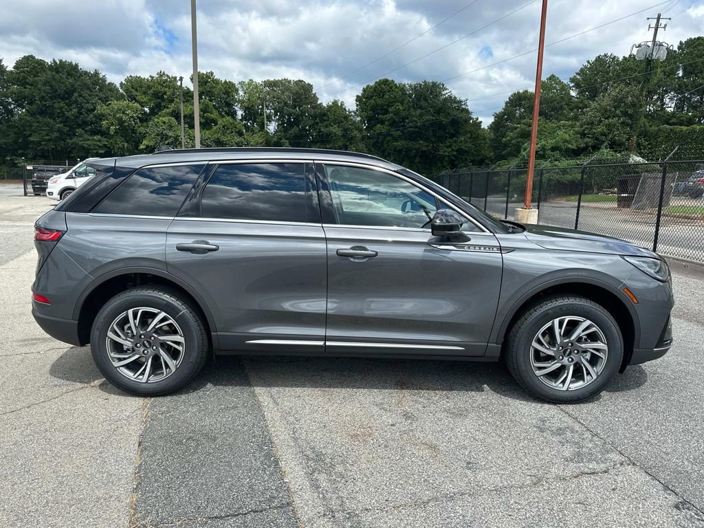 New 2025 Lincoln Corsair FWD w/ Equipment Group 101A image 8