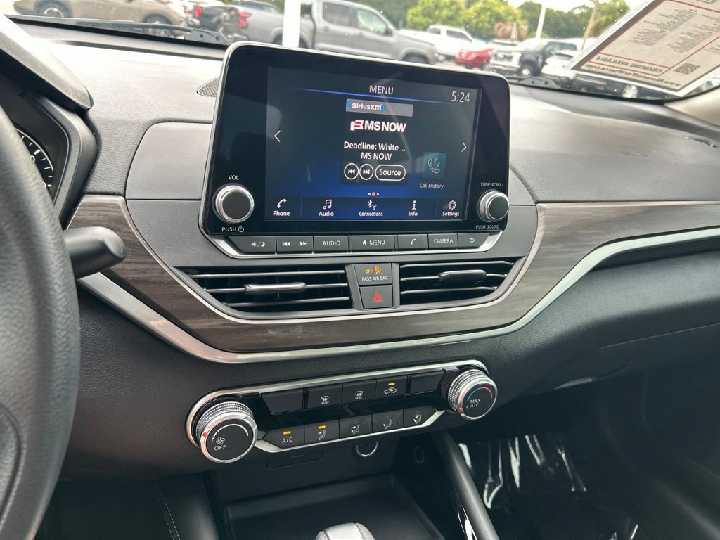 Certified 2023 Nissan Altima 2.5 SV FWD image 32