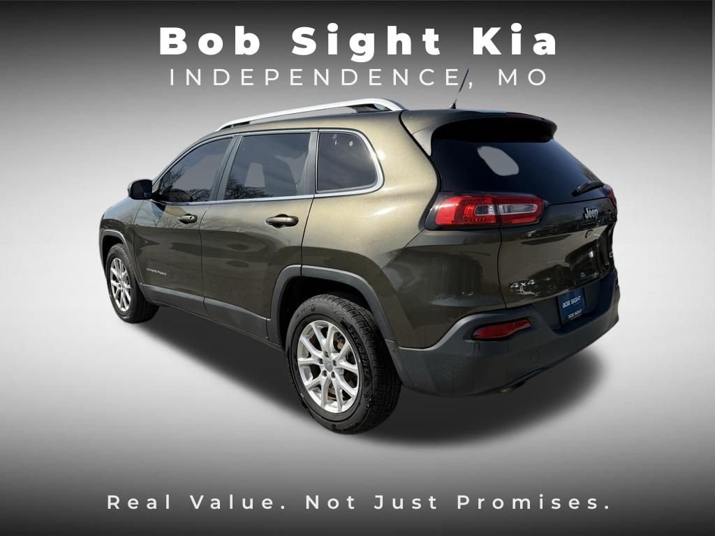 Used 2015 Jeep Cherokee Latitude w/ Cold Weather Group image 7