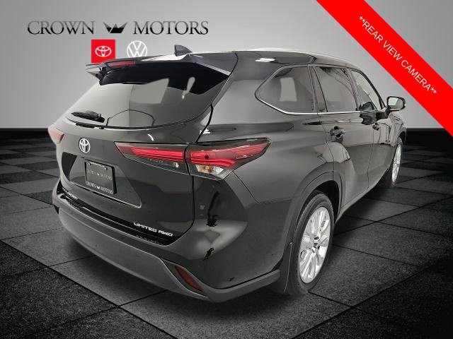 Used 2024 Toyota Highlander Limited AWD/4WD image 6