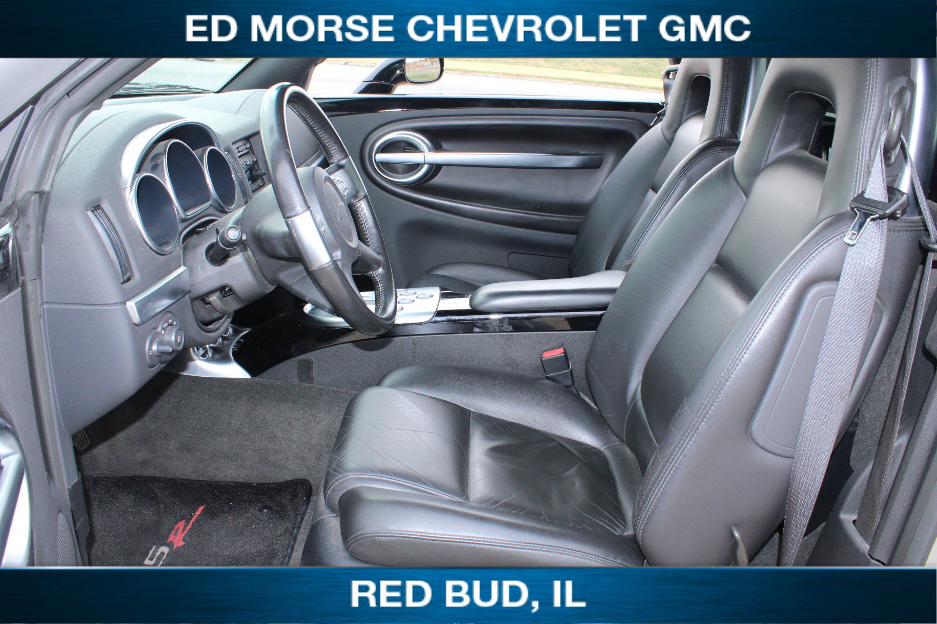 Used 2006 Chevrolet SSR w/ Preferred Equipment Group RWD image 7
