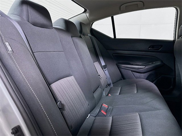 Used 2024 Nissan Altima 2.5 SV image 24