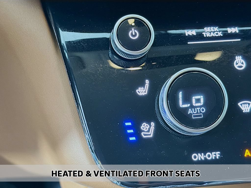 Used 2023 INFINITI QX60 Sensory AWD/4WD image 11