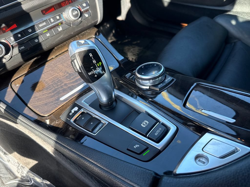 Used 2014 BMW 535i Sedan RWD image 24