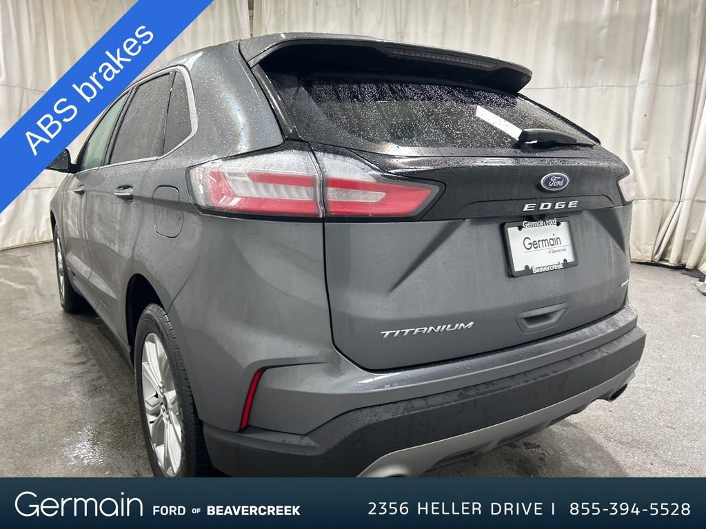 Used 2024 Ford Edge Titanium image 5