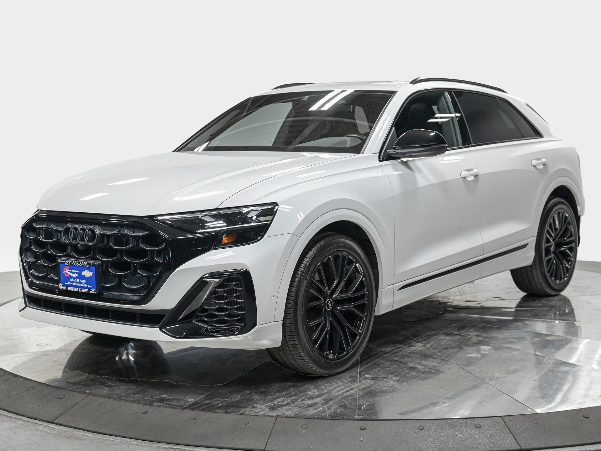 Used 2024 Audi SQ8 Premium Plus AWD/4WD image 1