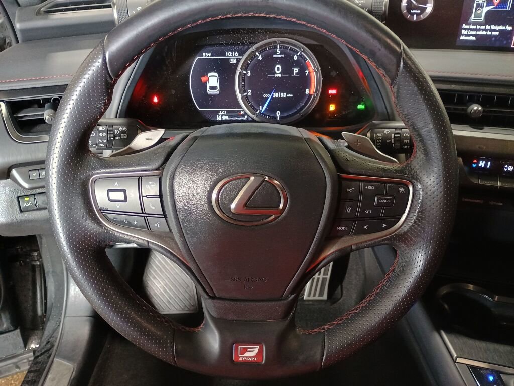 Used 2022 Lexus UX 200 F Sport w/ Accessory Package (Z2) image 9