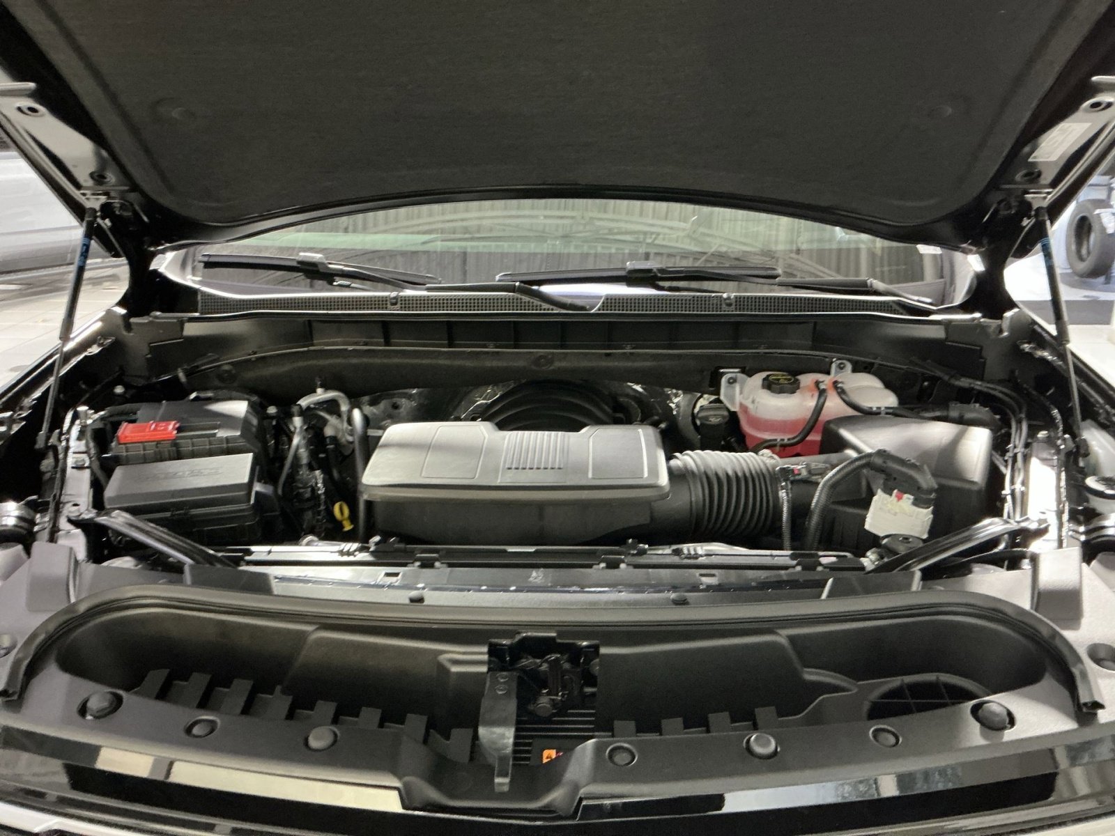 New 2026 Chevrolet Tahoe High Country w/ Sun And Tow Package image 37