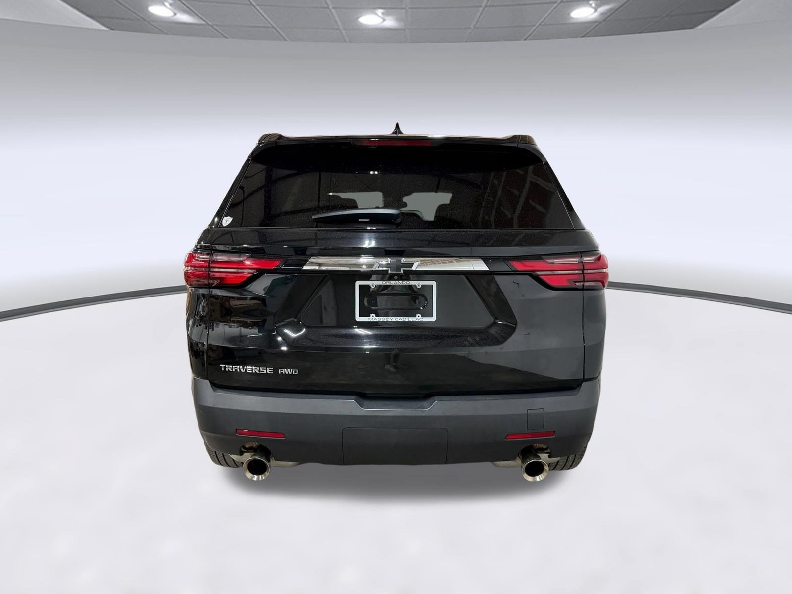 Used 2023 Chevrolet Traverse LS w/ Safety Package AWD/4WD image 8