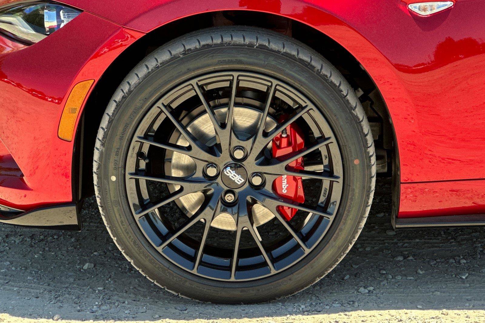 New 2026 MAZDA MX-5 Miata RF Club w/ Interior Package RWD image 31