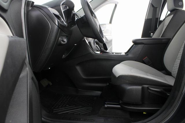 Used 2019 Chevrolet Equinox LS image 15