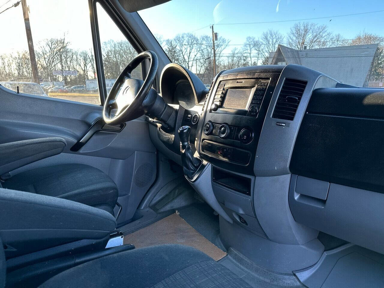 Used 2015 Mercedes-Benz Sprinter 3500 image 12