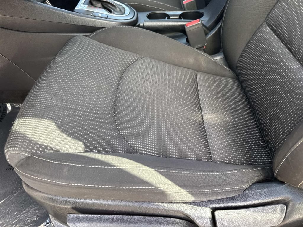 Used 2021 Kia Forte LXS FWD image 25