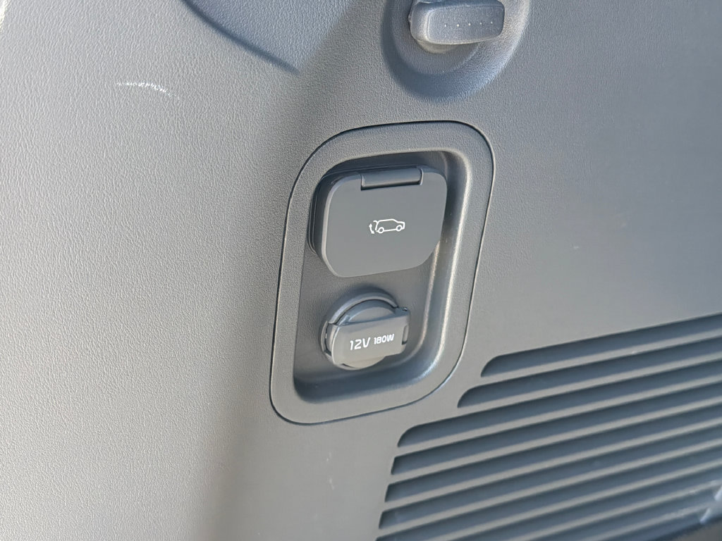 Certified 2024 Kia EV9 Wind AWD/4WD image 9