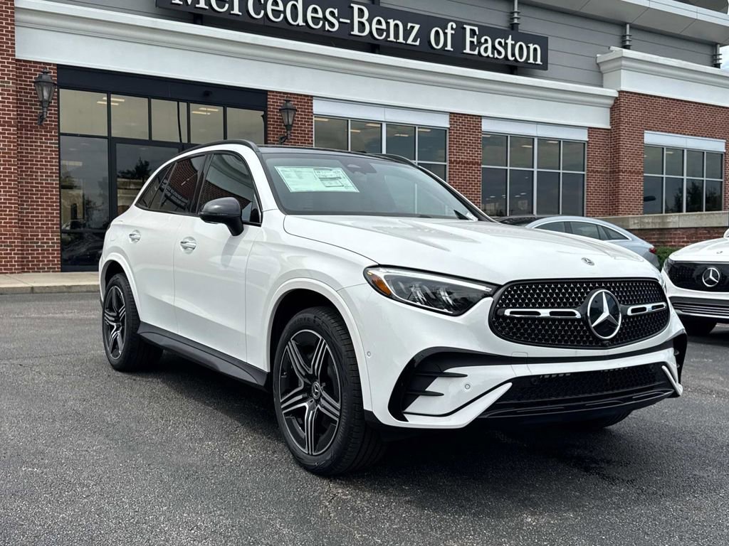 New 2025 Mercedes-Benz GLC 300 4MATIC image 11