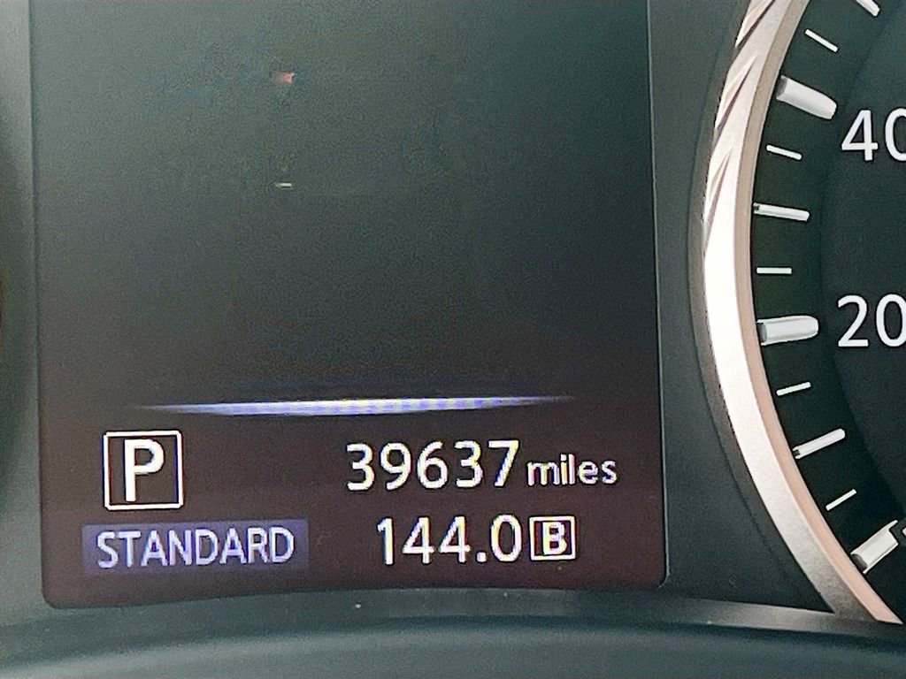 Used 2021 INFINITI Q60 3.0t Luxe w/ Essential Package image 12