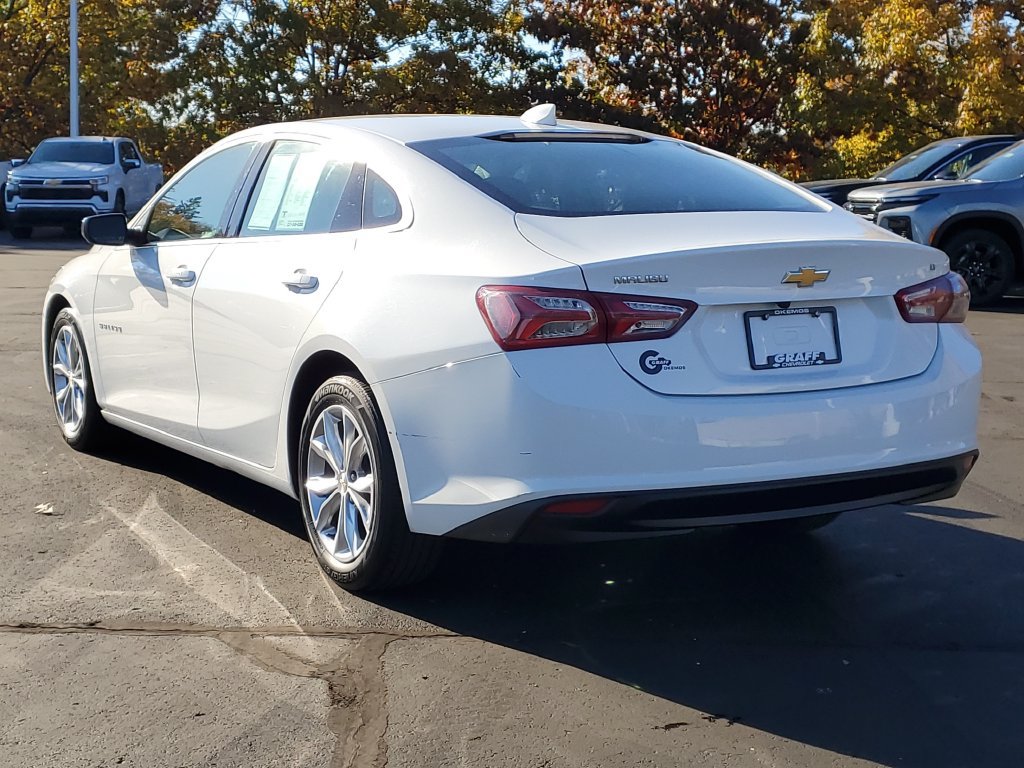 Used 2022 Chevrolet Malibu LT FWD image 4
