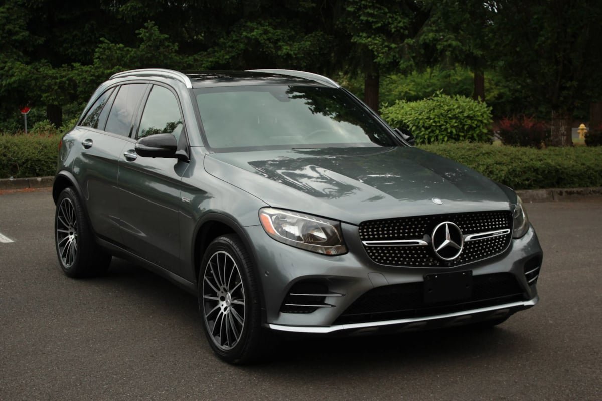 Used 2017 Mercedes-Benz GLC 43 AMG 4MATIC image 3