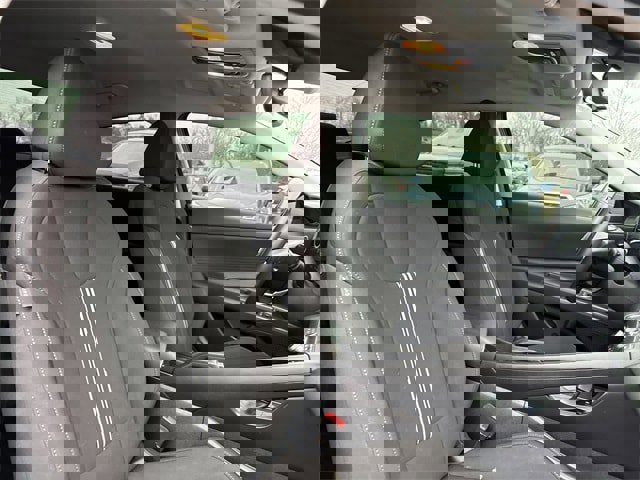 Used 2024 Hyundai Elantra SEL image 23