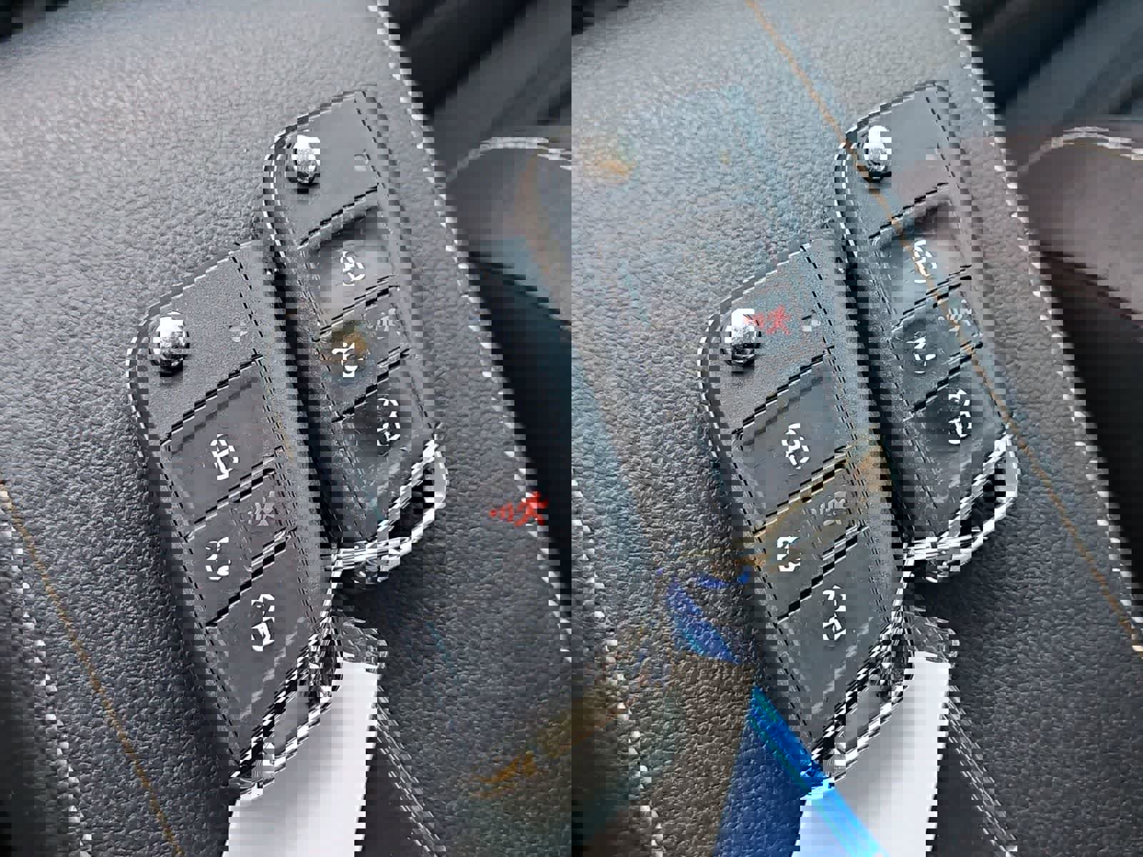 Used 2024 Volkswagen Tiguan S image 33