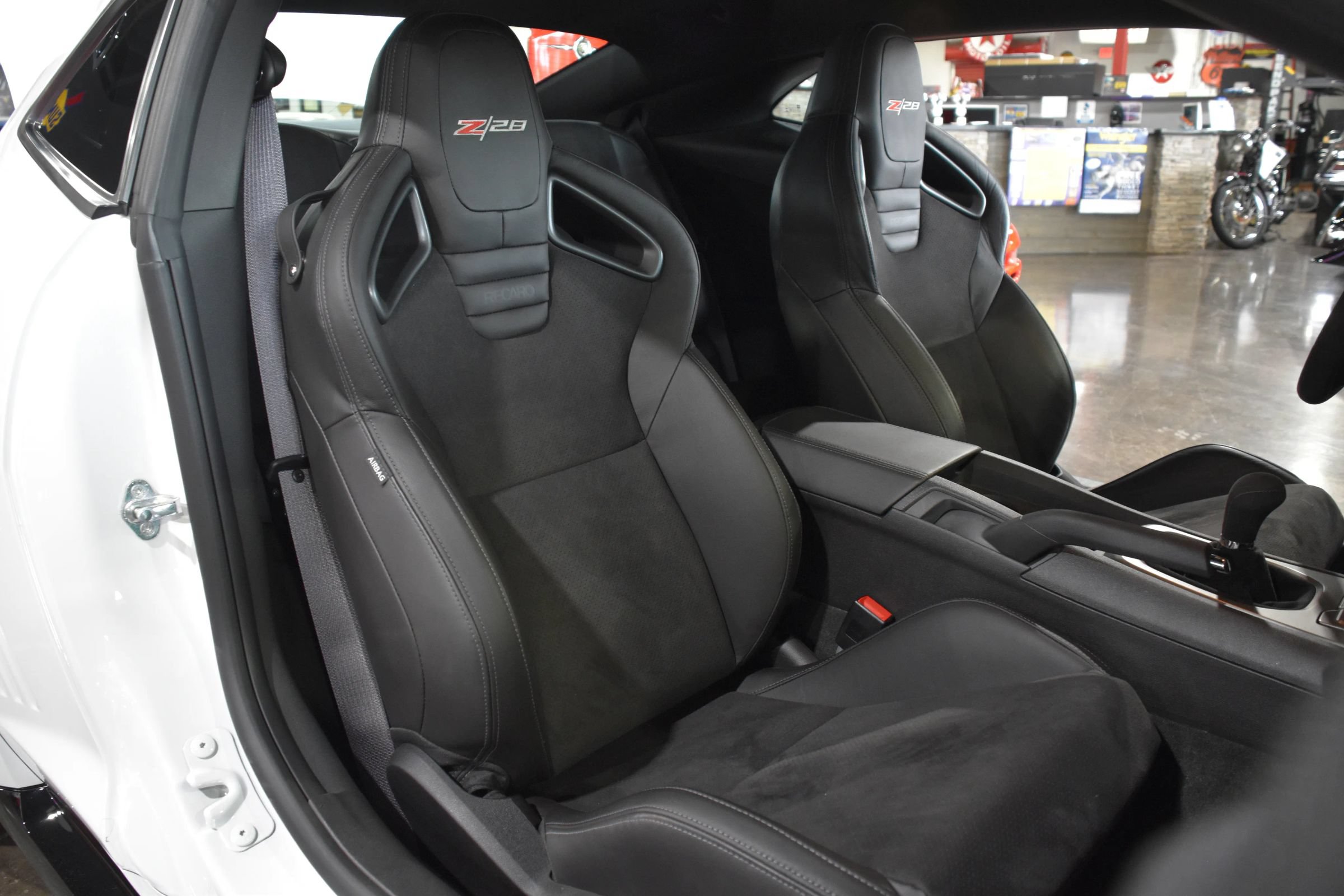 Used 2014 Chevrolet Camaro Z/28 RWD image 37