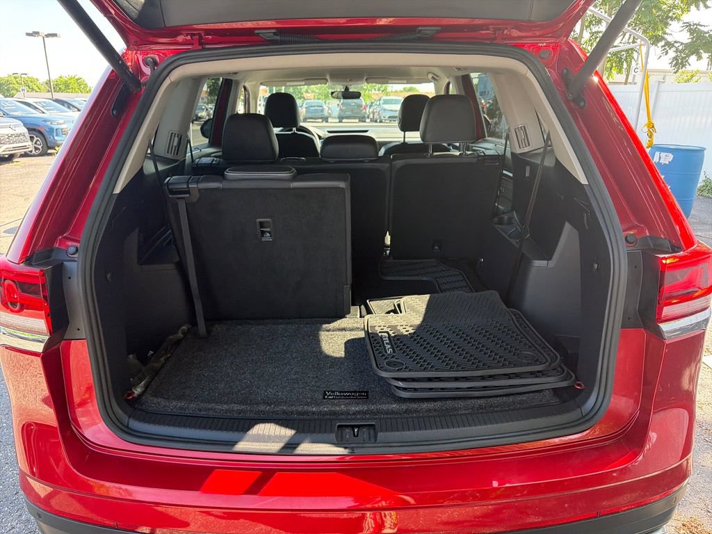 Used 2023 Volkswagen Atlas SE FWD image 28
