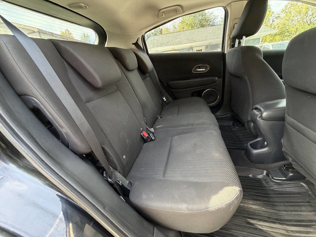 Used 2017 Honda HR-V EX image 13