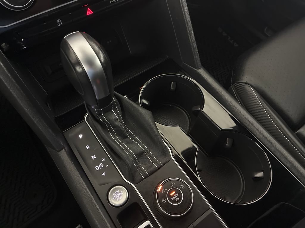 Used 2022 Volkswagen Atlas Cross Sport SE image 15