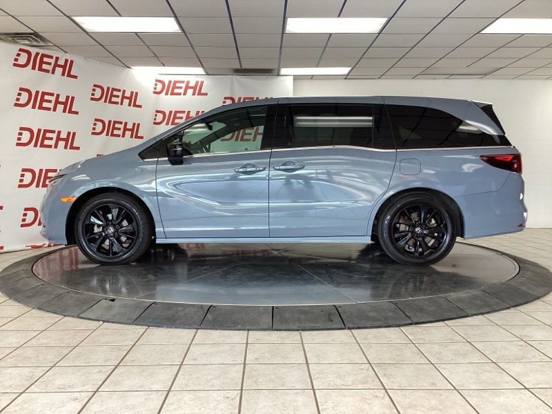 Used 2023 Honda Odyssey Sport image 4