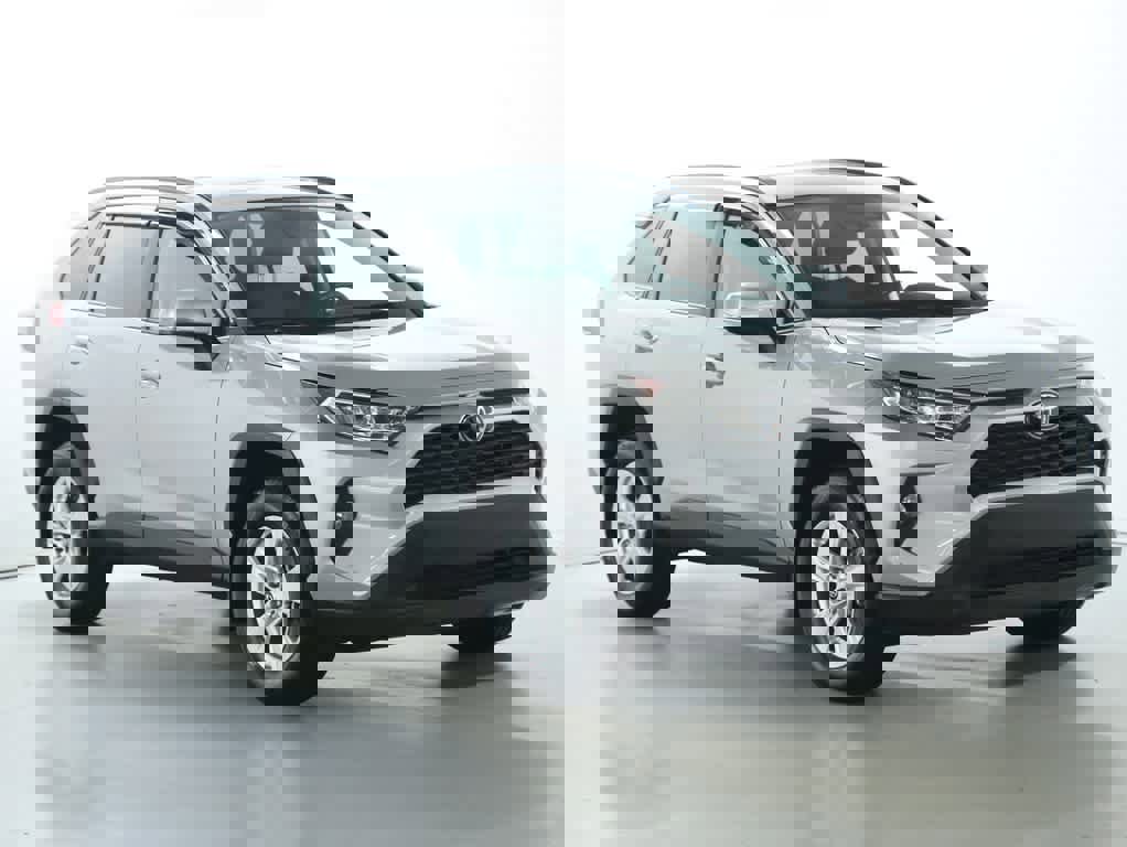 Certified 2020 Toyota RAV4 XLE image 8