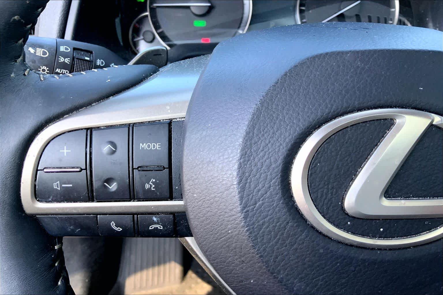 Certified 2022 Lexus RX 450h AWD w/ Premium Package image 24